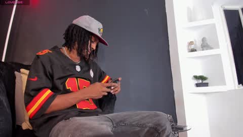 Snapshot of bryxxxon1 chatting on 12.14.24 Bryxon online show from 12.14.24