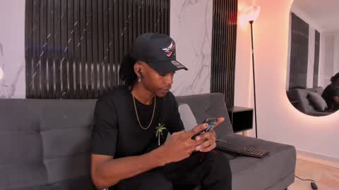 Snapshot of bryxxxon1 chatting on 12.28.24 Bryxon online show from 12.28.24