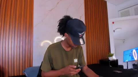 Snapshot of bryxxxon1 chatting on 02.13.25 Bryxon online show from 02.13.25