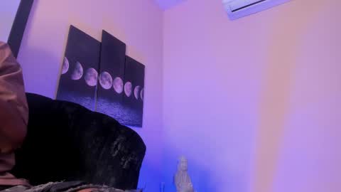 Snapshot of bryxxxon1 chatting on 03.01.25 Bryxon online show from 03.01.25