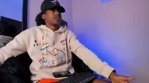 Snapshot of bryxxxon1 chatting on 03.07.25 Bryxon online show from 03.07.25