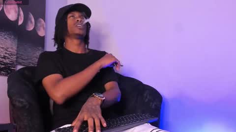 Snapshot of bryxxxon1 chatting on 09.25.25 Bryxon online show from 09.25.25