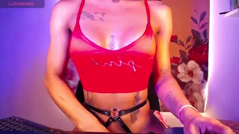 Snapshot of bs12345hb chatting on 10.04.25 samm online show from 10.04.25