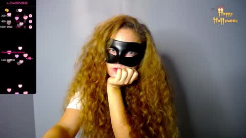 Snapshot of bubbblegum chatting on 10.30.25 Bubblegum online show from 10.30.25