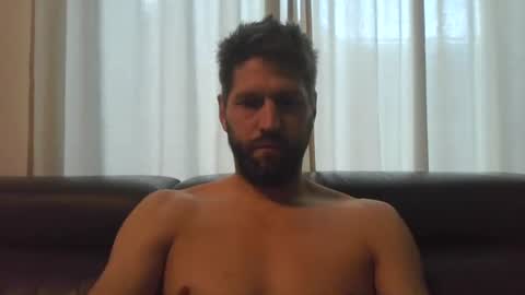 bubblebee1982 online show from 10.16.25