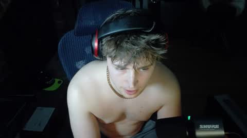 Snapshot of bubblebuttbdn chatting on 03.28.26 BubblebuttBdn online show from 03.28.26