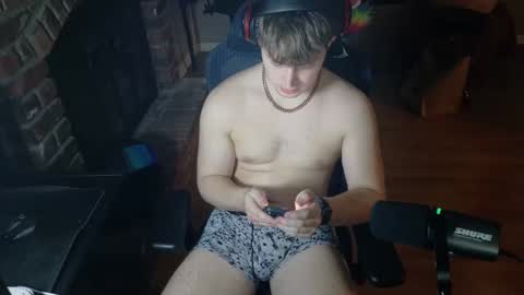 Snapshot of bubblebuttbdn chatting on 03.30.26 BubblebuttBdn online show from 03.30.26