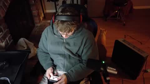 Snapshot of bubblebuttbdn chatting on 04.05.26 BubblebuttBdn online show from 04.05.26