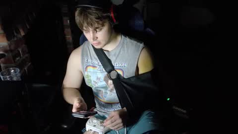 Snapshot of bubblebuttbdn chatting on 04.14.26 BubblebuttBdn online show from 04.14.26