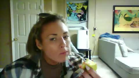 Snapshot of bubblesxxx615xxx601 chatting on 03.26.26 bubbles online show from 03.26.26