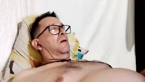 buchs32 online show from 10.16.25