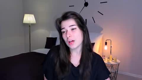 Snapshot of buckssbunny chatting on 02.07.26 Ari online show from 02.07.26