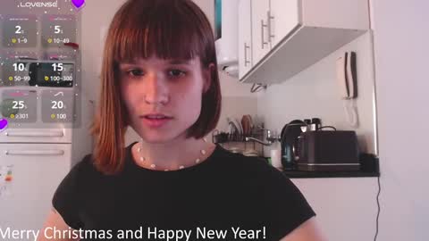 Snapshot of buckwheat_queen chatting on 12.31.24 Mira online show from 12.31.24