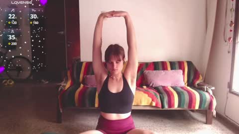 Snapshot of buckwheat_queen chatting on 03.08.25 Mira online show from 03.08.25