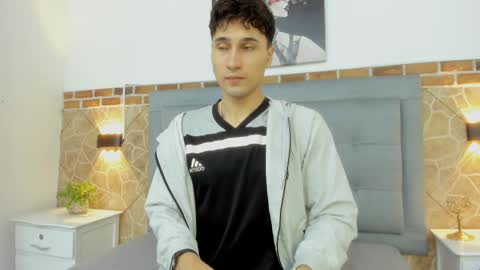 Snapshot of buddy_whitte chatting on 02.28.25 Buddy Whitte online show from 02.28.25