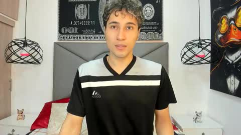 Snapshot of buddy_whitte chatting on 12.14.25 Buddy Whitte online show from 12.14.25