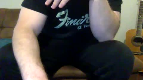 Snapshot of budsmoke33 chatting on 03.10.25 budsmoke33 online show from 03.10.25