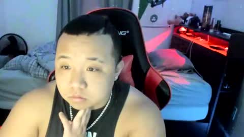 buffsexyman24 online show from 02.24.25