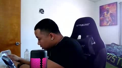 buffsexyman24 online show from 02.24.26