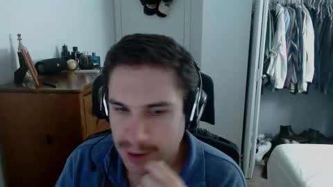 Snapshot of bukkaking69 chatting on 12.15.25 bukkaking online show from 12.15.25