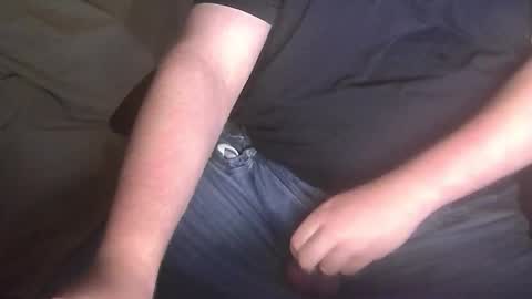 Snapshot of bullen2004 chatting on 09.21.25 bullen2004 online show from 09.21.25