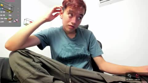 Snapshot of bunny_maxxi chatting on 11.10.25 bunny online show from 11.10.25