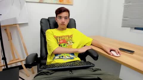 Snapshot of bunny_maxxi chatting on 11.13.25 bunny online show from 11.13.25