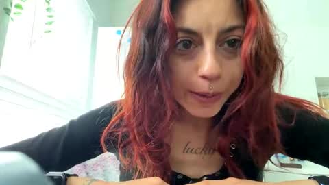 Bunnyaliengirl online show from 01.12.26