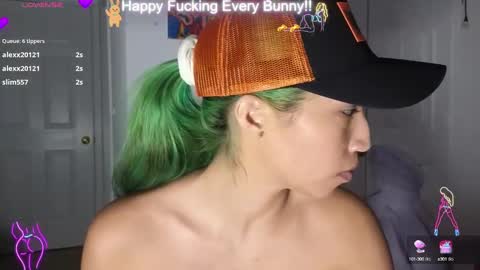 Tokki  bunny  online show from 01.28.25