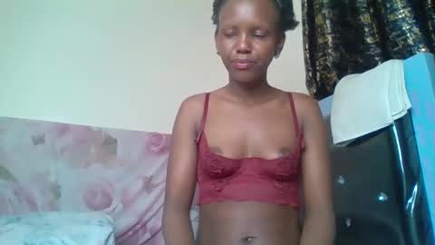 bunnydiva_ online show from 10.16.25