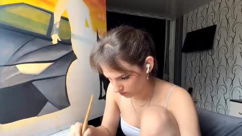 Snapshot of bunnytrussel chatting on 05.10.26 Bella online show from 05.10.26