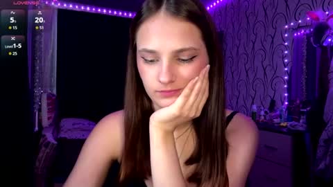 Snapshot of bunnytrussel chatting on 07.13.26 Bella online show from 07.13.26