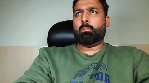 Hairy Arabian online show from 02.11.25