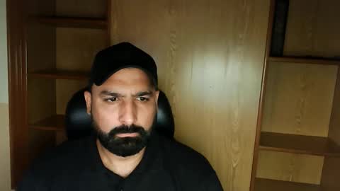 Hairy Arabian online show from 09.13.25