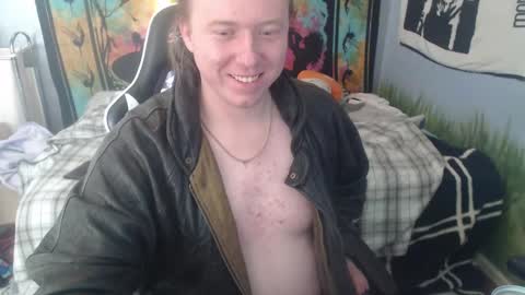 Snapshot of burningflute chatting on 12.22.24 burningflute online show from 12.22.24