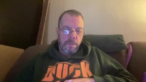 Snapshot of bushbeautician chatting on 01.30.25 bushbeautician online show from 01.30.25