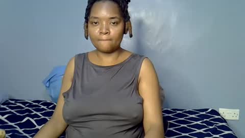 busty kenzi online show from 07.19.26