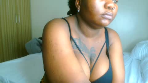 Snapshot of busty_mellons69 chatting on 04.17.26 busty_mellons69 online show from 04.17.26