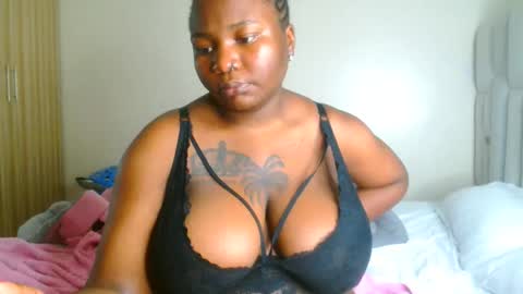 Snapshot of busty_mellons69 chatting on 04.18.26 busty_mellons69 online show from 04.18.26