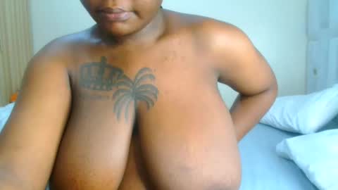 Snapshot of busty_mellons69 chatting on 04.26.26 busty_mellons69 online show from 04.26.26