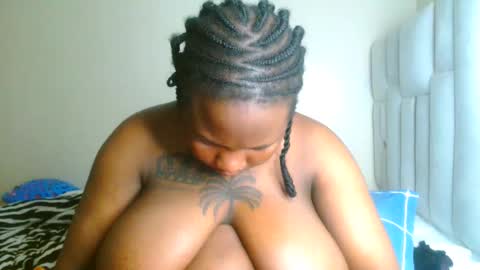 Snapshot of busty_mellons69 chatting on 05.10.26 busty_mellons69 online show from 05.10.26