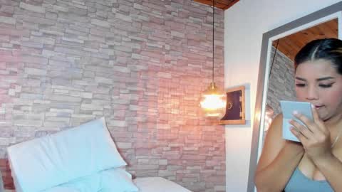 busty_stepsis18 online show from 12.18.24