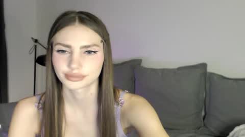 Snapshot of butterflys_ chatting on 03.07.25 Lauren online show from 03.07.25