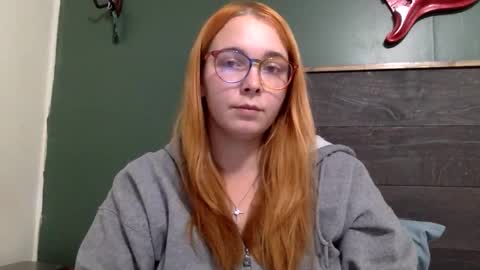 butterflywingzz online show from 11.09.25