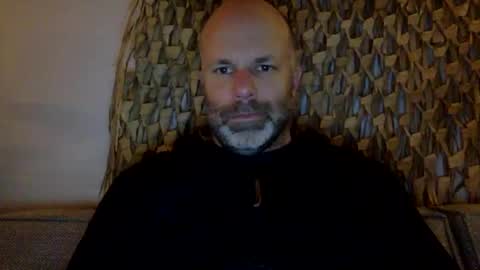 Snapshot of buurman1982isback chatting on 10.24.25 buurman1982isback online show from 10.24.25