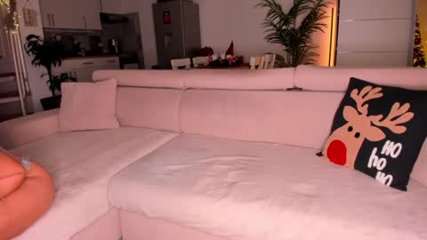 Snapshot of buyyourticketplease chatting on 12.13.24 Nicolah Steven Bond online show from 12.13.24