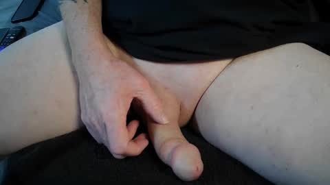 Snapshot of bwchou chatting on 12.07.24 BWCHOU online show from 12.07.24