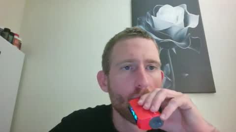 Snapshot of bwcwhiteboy94 chatting on 11.05.25 bwcwhiteboy94 online show from 11.05.25