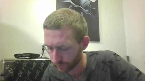 Snapshot of bwcwhiteboy94 chatting on 11.11.25 bwcwhiteboy94 online show from 11.11.25