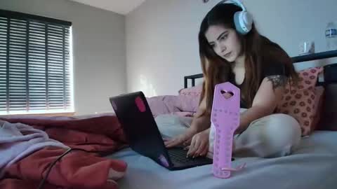 bxdieelatina online show from 02.09.26